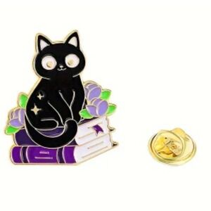 Black Cat Book Lover Enamel Pin Brooch Cute‎ Kitten Stack of Books Flowers